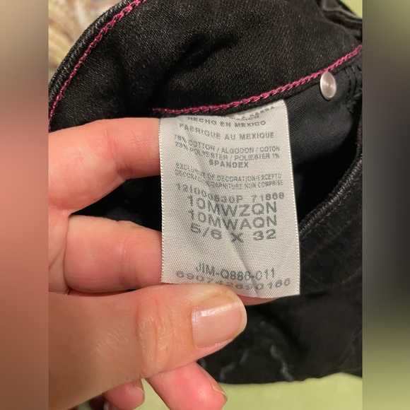 Wrangler Womens size 5/6 x 32 Black Jeans - Picture 4 of 4